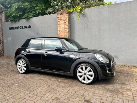 Mini Hatch 2.0 Cooper S Black