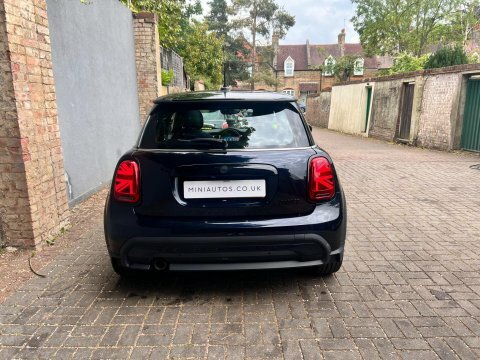 Mini Hatch 1.5 Cooper Exclusive LM22ZVS Black #6
