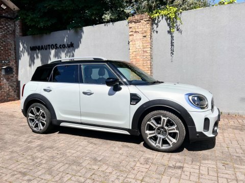 Mini Countryman 1.5 Cooper Exclusive Silver