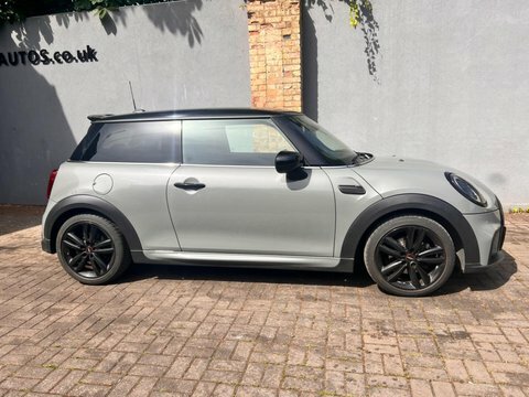 Mini Hatch 1.5 Cooper Sport OV21NBD Grey #2