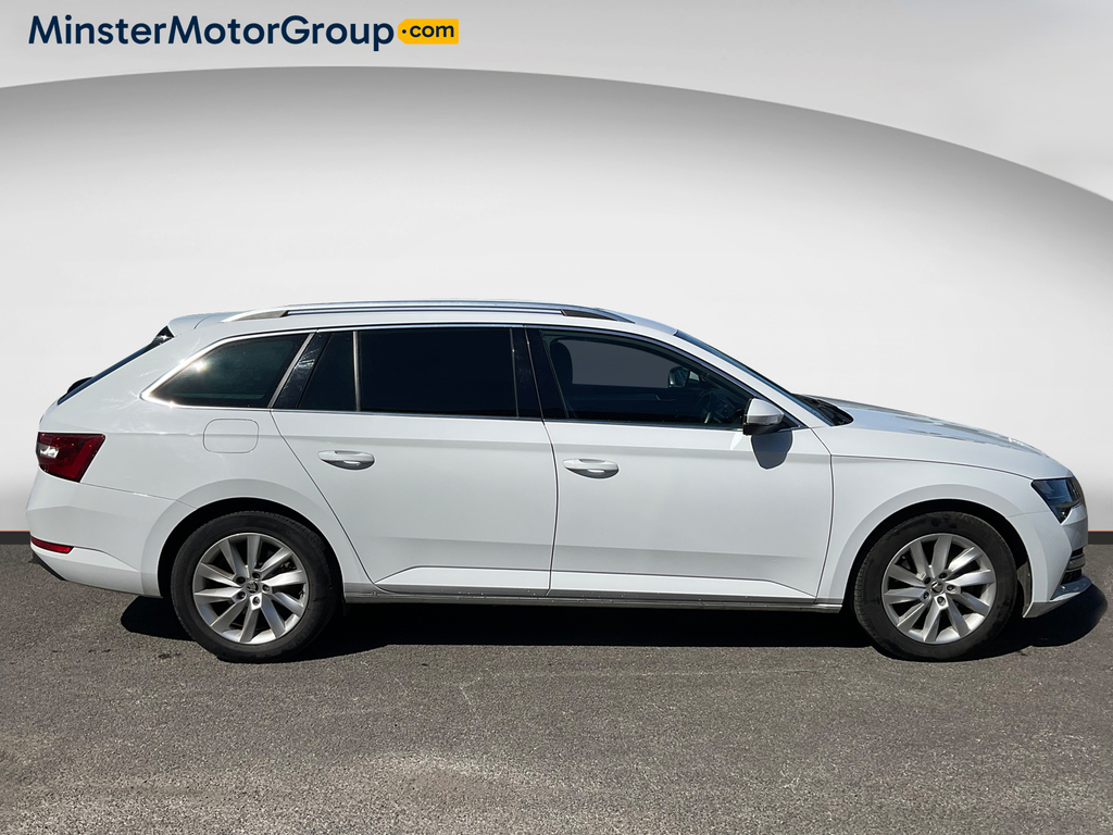 Skoda Superb Se Tech IV Phev S-a White #2