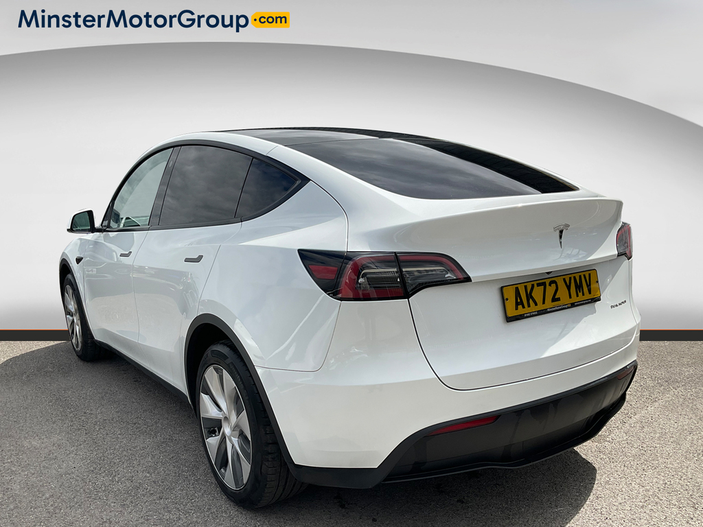 Tesla Model Y Long Range Awd AK72YMV White #4