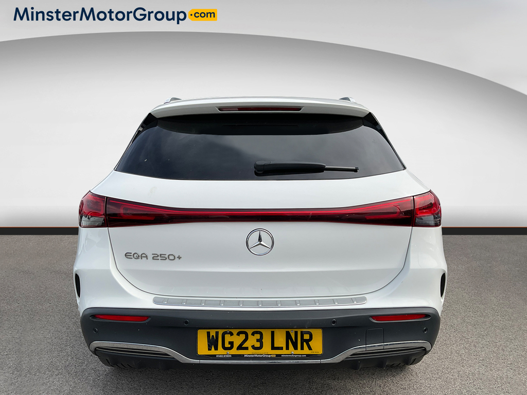 Mercedes-Benz EQA 250 Amg Line Premium WG23LNR White #3