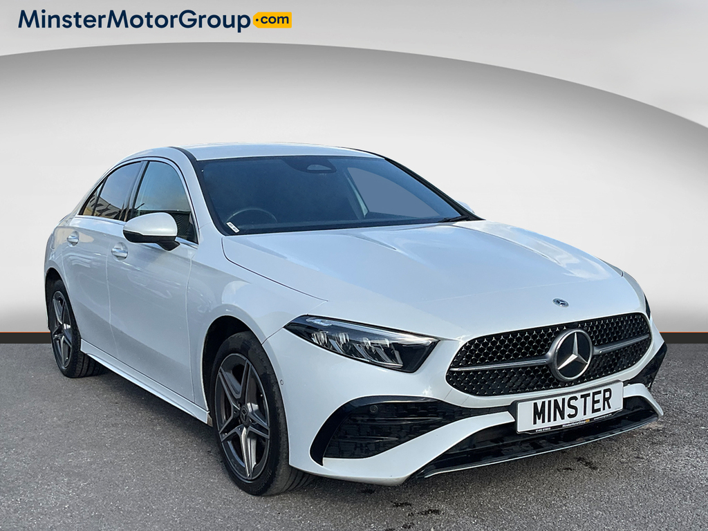 Mercedes-Benz A Class A 250 Amg Line Executive E A White