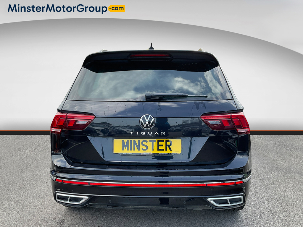 Volkswagen Tiguan R-line Tsi S-a DF21YVL Black #3