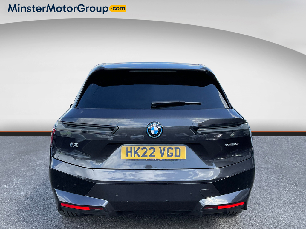 BMW iX Xdrive40 M Sport HK22VGD Grey #3