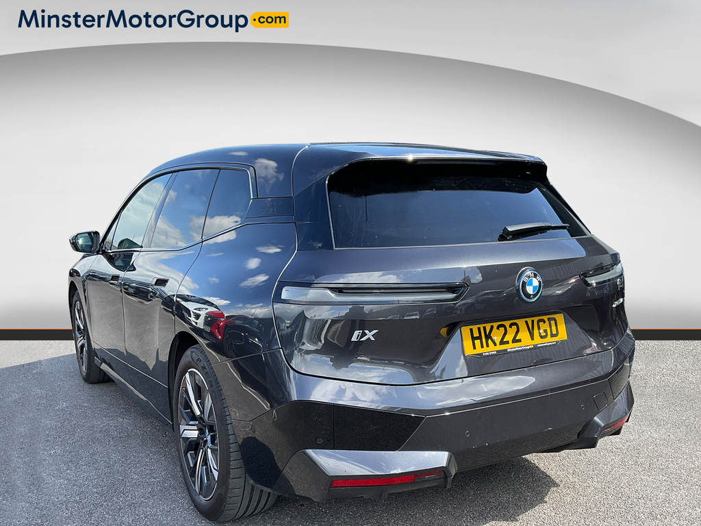 BMW iX Xdrive40 M Sport HK22VGD Grey #4