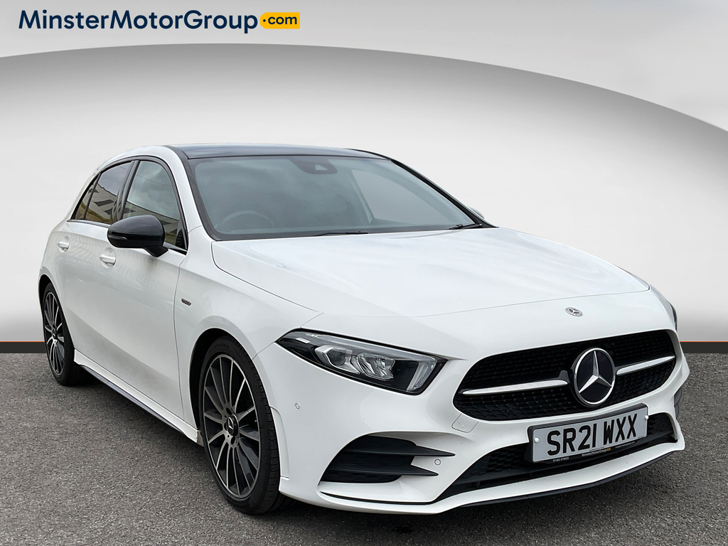 Mercedes-Benz A Class A 200 Exclusive Edition D White