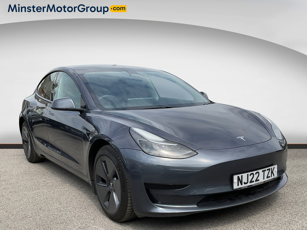 Tesla Model 3 Standard Range Grey