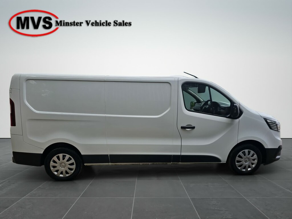 Renault Trafic 2.0 Ll30 Blue HN23LNA White #2