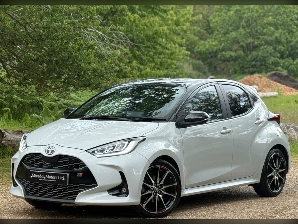 Toyota Yaris 1.5 Vvt-h Gr Sport Hatchback Hybrid E-c FX22XYW Grey #6