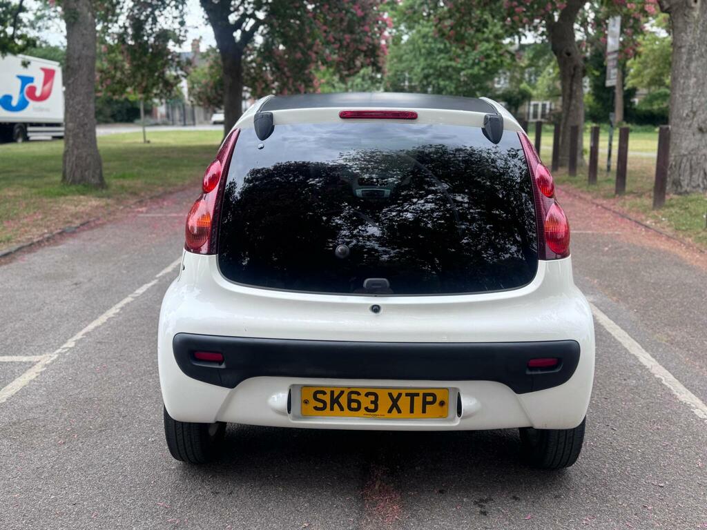 Peugeot 107 1.0 12V Envy Euro 5 SK63XTP White #6