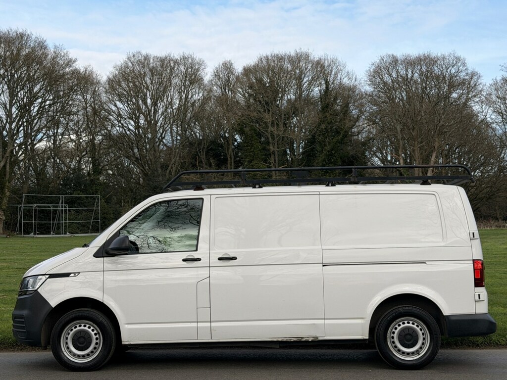 Volkswagen Transporter 2.0 Tdi 110 Startline Van VK70WVH White #4