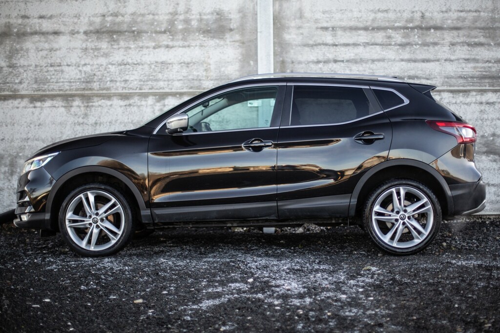 Nissan Qashqai Suv 1.3 Dig-t N-motion 2019 VK69HUV Black #4