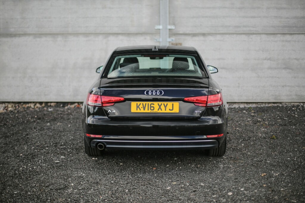 Audi A4 Saloon 2.0 Tdi Ultra Se 2016 KV16XYJ Black #6