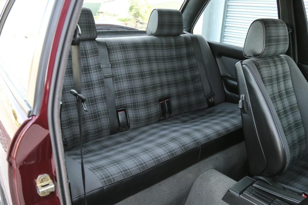 BMW 3 Series E30 316I Blue #20