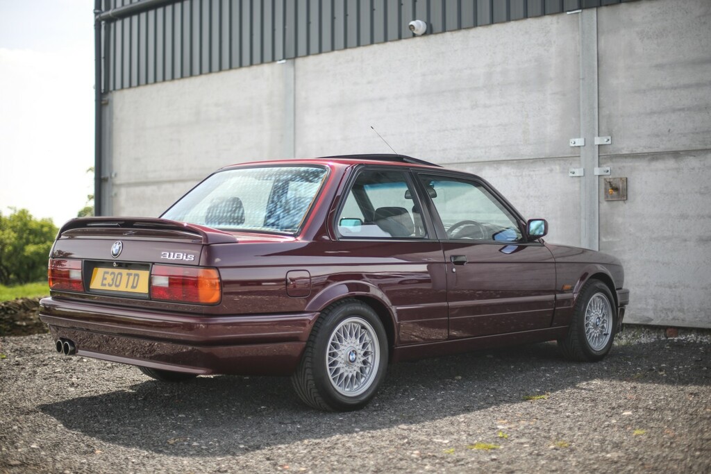 BMW 3 Series E30 316I Blue #7