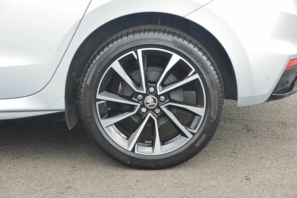 Skoda Fabia 1.0 Tsi 116 Monte Carlo Dsg HK24ZNL Silver #5