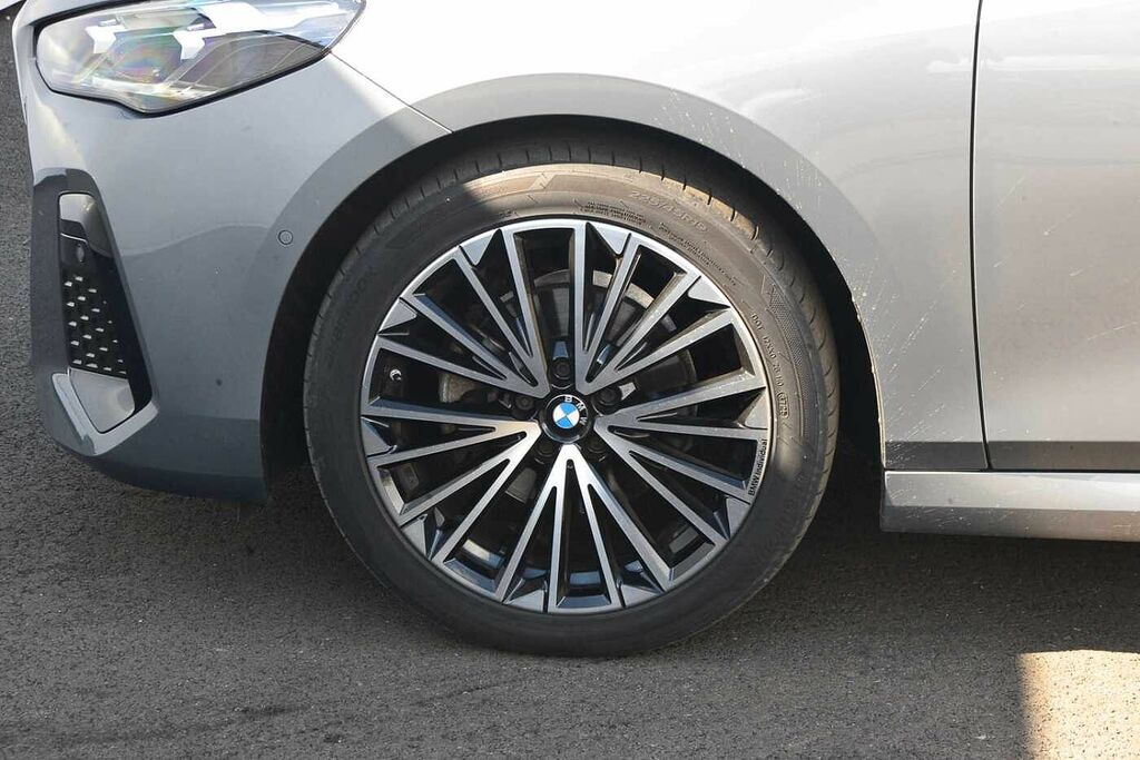 BMW 2 Series 220I Mht M Sport Dct BT22LFJ Grey #5