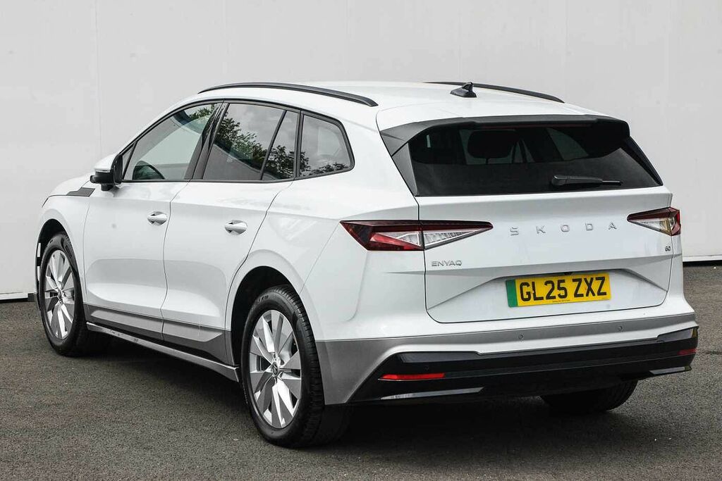 Skoda ENYAQ 150Kw 60 Se L 63Kwh GL25ZXZ White #3