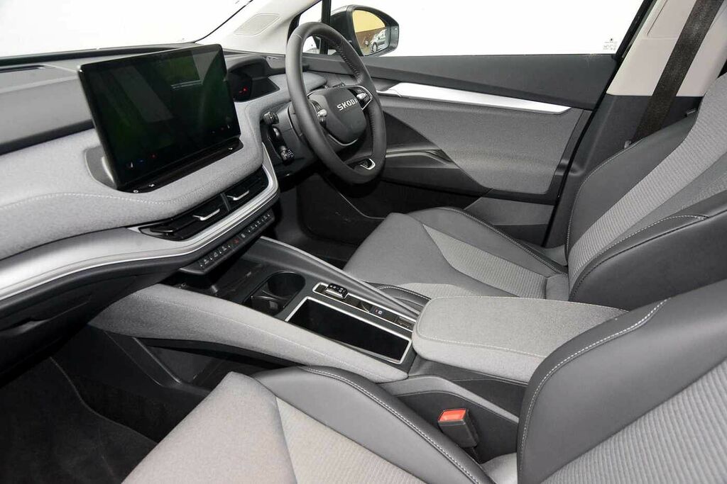 Skoda ENYAQ 210Kw 85 Edition 82Kwh KP75VVB Black #2