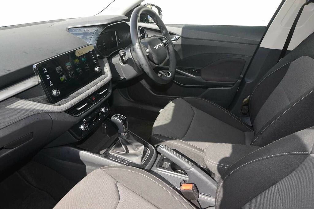 Skoda Fabia 1.0 Tsi 116 Design Edition Dsg LE25EHH Grey #2