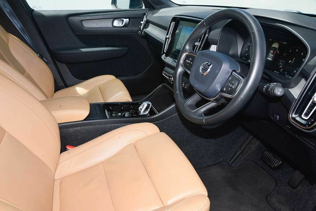 Volvo XC40 2.0 T4 Inscription Pro Geartronic Blue #6
