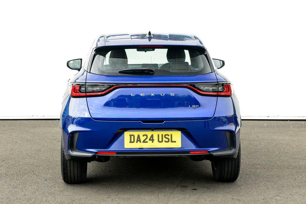 Lexus LBX 1.5 Premium E-cvt DA24USL Blue #4