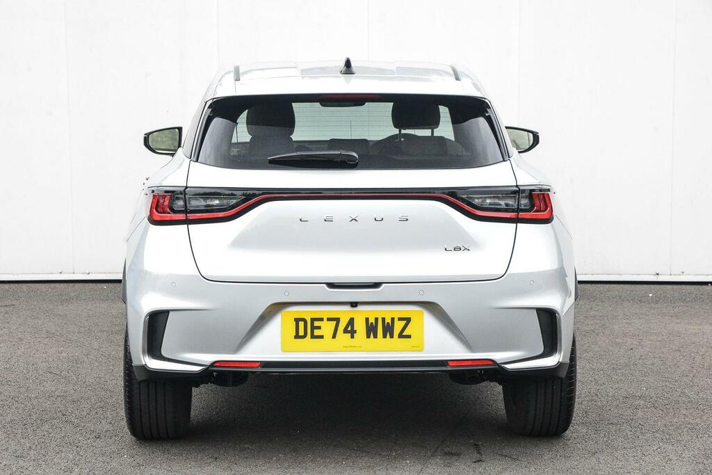 Lexus LBX 1.5 Premium Plus E-cvt DE74WWZ Silver #4