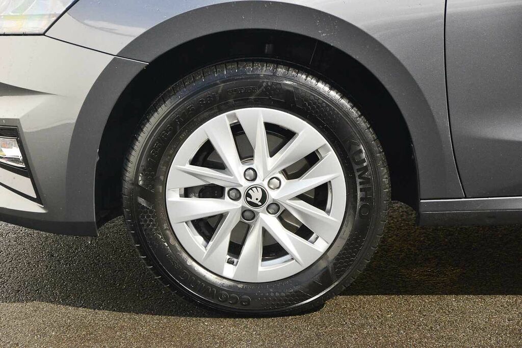Skoda Fabia 1.0 Tsi 116 Se Edition NJ75AWP Grey #5