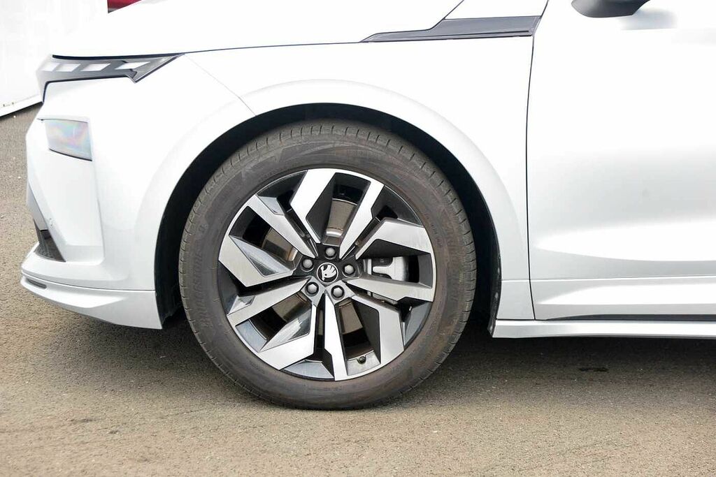 Skoda ENYAQ 210Kw 85X Sportline 82Kwh 4X4 CP25GHD Silver #5