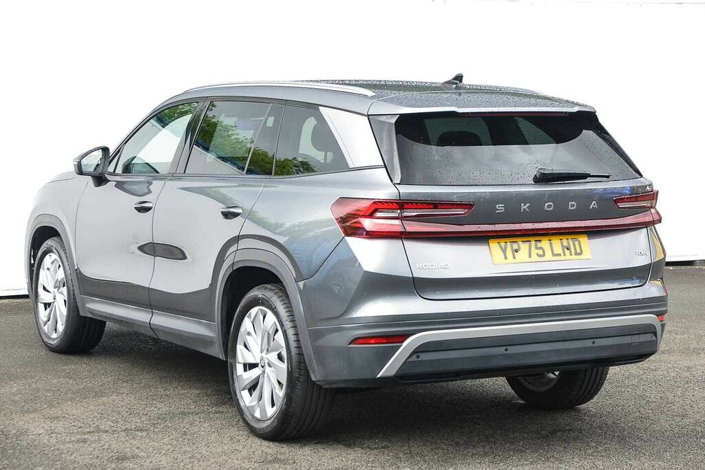 Skoda Kodiaq 2.0 Tsi 204 Se L 4X4 Dsg 7 Seat YP75LHD Grey #3