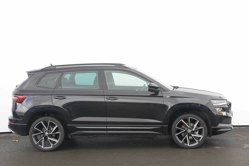 Skoda Karoq 1.5 Tsi Sportline Dsg DA23WJD Black #4