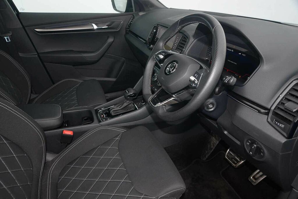 Skoda Karoq 1.5 Tsi Sportline Dsg DA23WJD Black #6