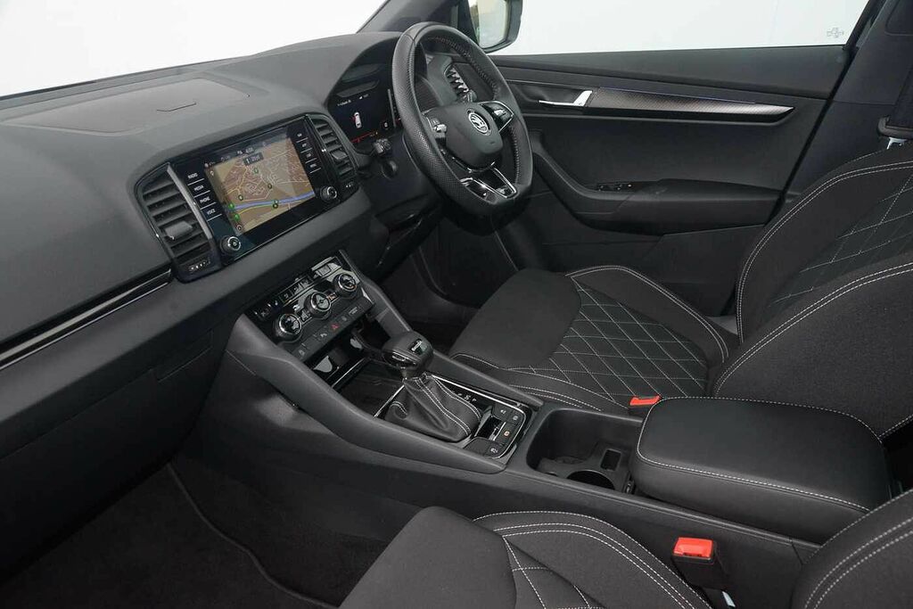 Skoda Karoq 1.5 Tsi Sportline Dsg DA23WJD Black #2