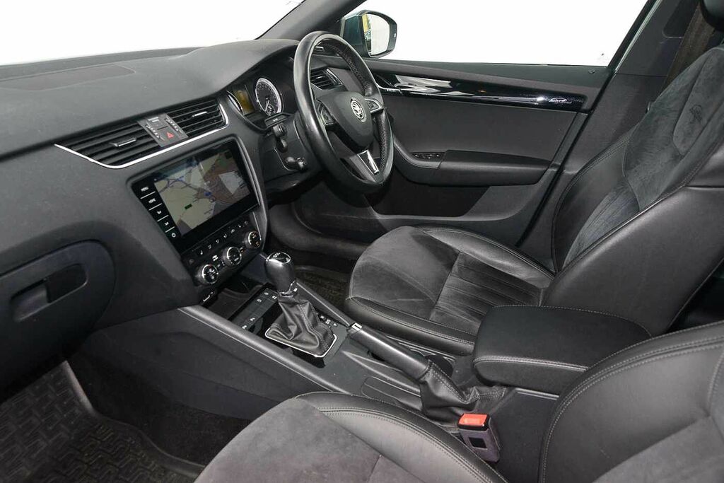 Skoda Octavia 2.0 Tdi Cr Laurin Klement Dsg Grey #2