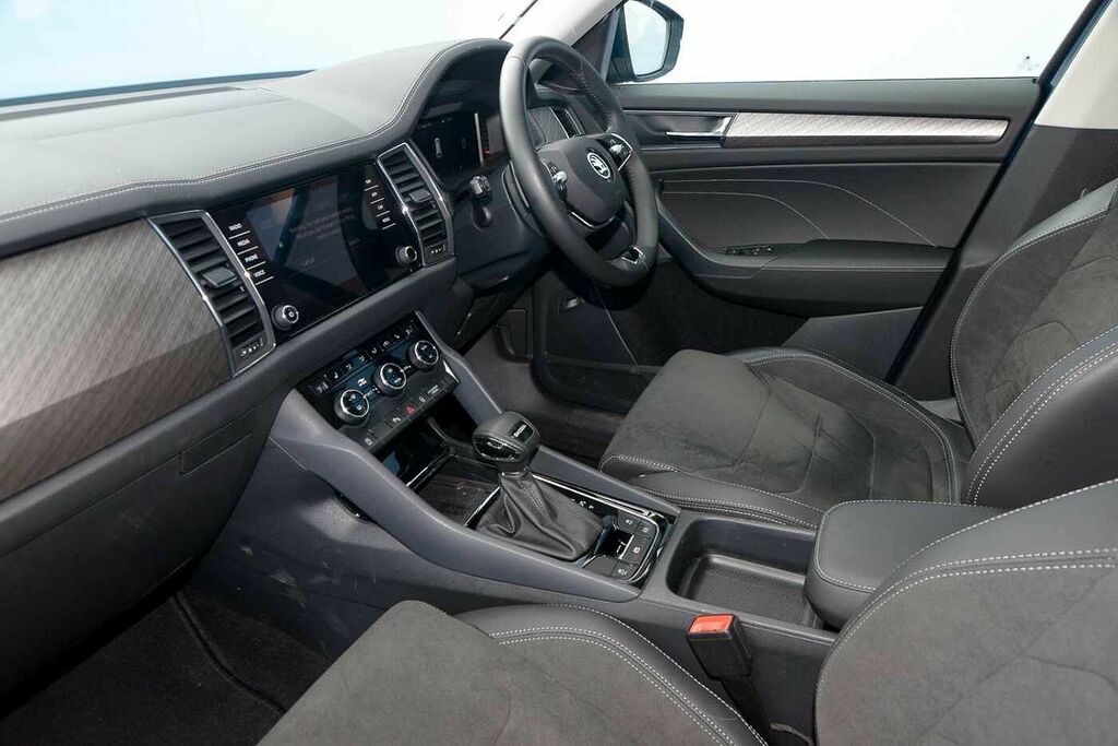 Skoda Kodiaq 1.5 Tsi 150Ps Se L 7 Seats Act Dsg Suv KM22HFK Blue #2