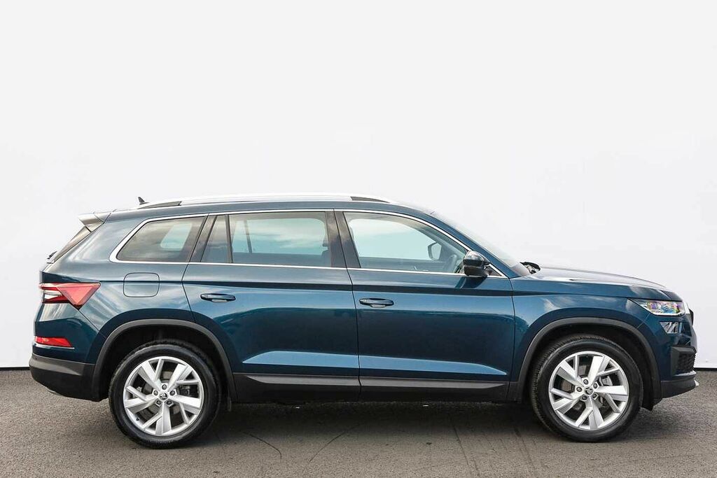 Skoda Kodiaq 1.5 Tsi 150Ps Se L 7 Seats Act Dsg Suv KM22HFK Blue #4