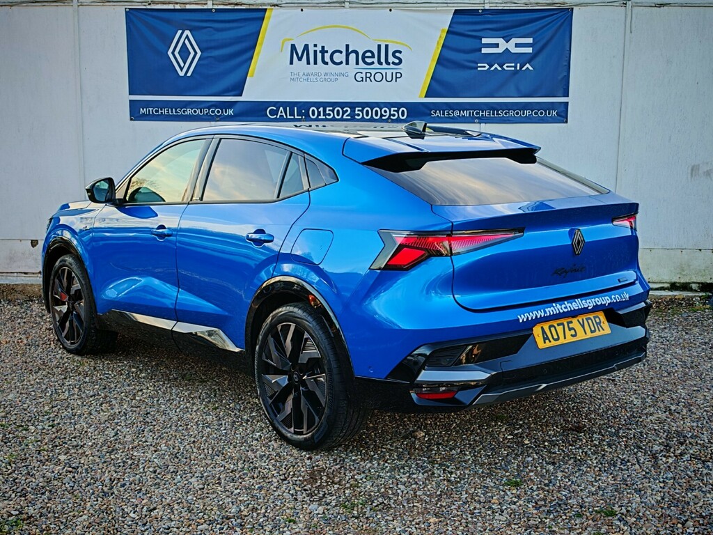 Renault Rafale E-tech Phev Techno Esprit Alpine Awd AO75YDR Black #4