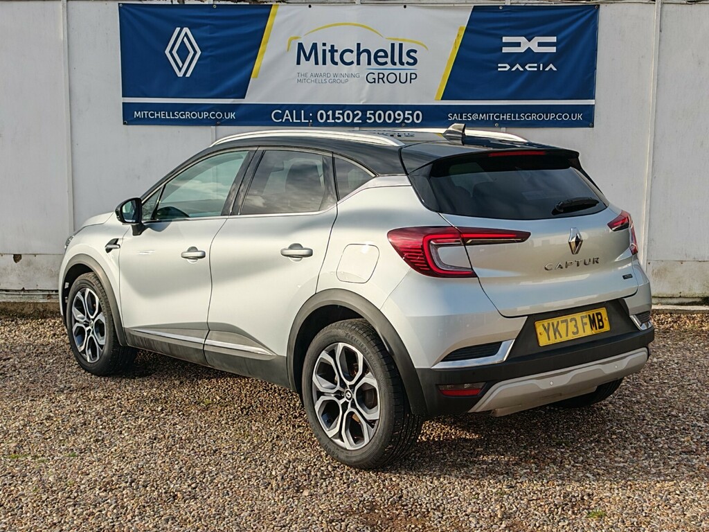 Renault Captur 1.6 E-tech Plug-in Hybrid 160 Techno YK73FMB Black #4