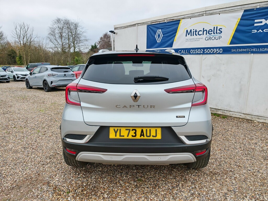 Renault Captur 1.6 E-tech Plug-in Hybrid 160 Techno YL73AUJ Black #5