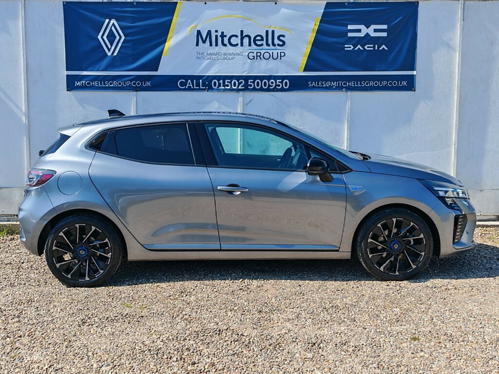 Renault Clio 1.6 E-tech Full Hybrid 145 Esprit Alpine AP73GJF Grey #3