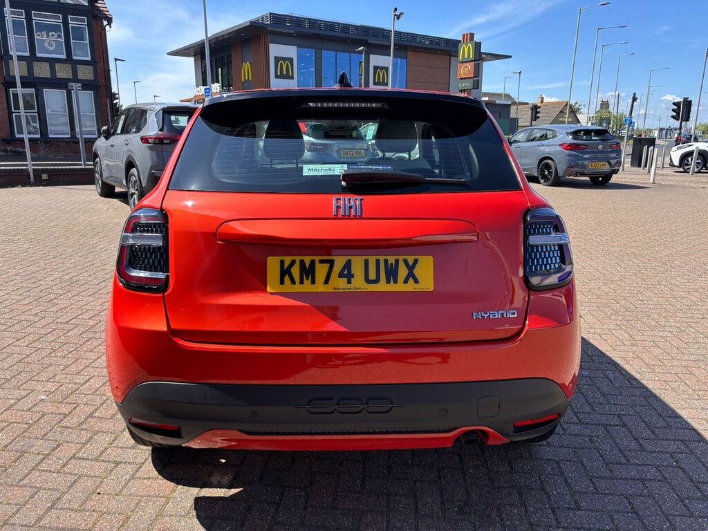 Fiat 600 1.2 Hybrid 48V Edct-6 KM74UWX Orange #6