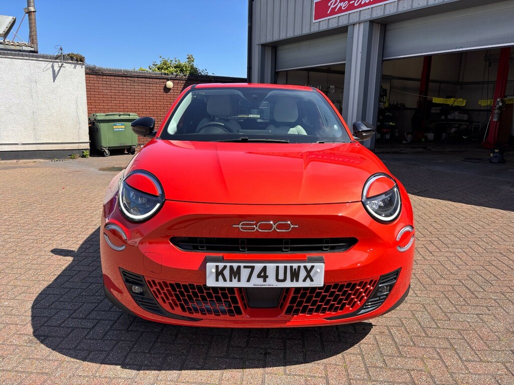 Fiat 600 1.2 Hybrid 48V Edct-6 KM74UWX Orange #2