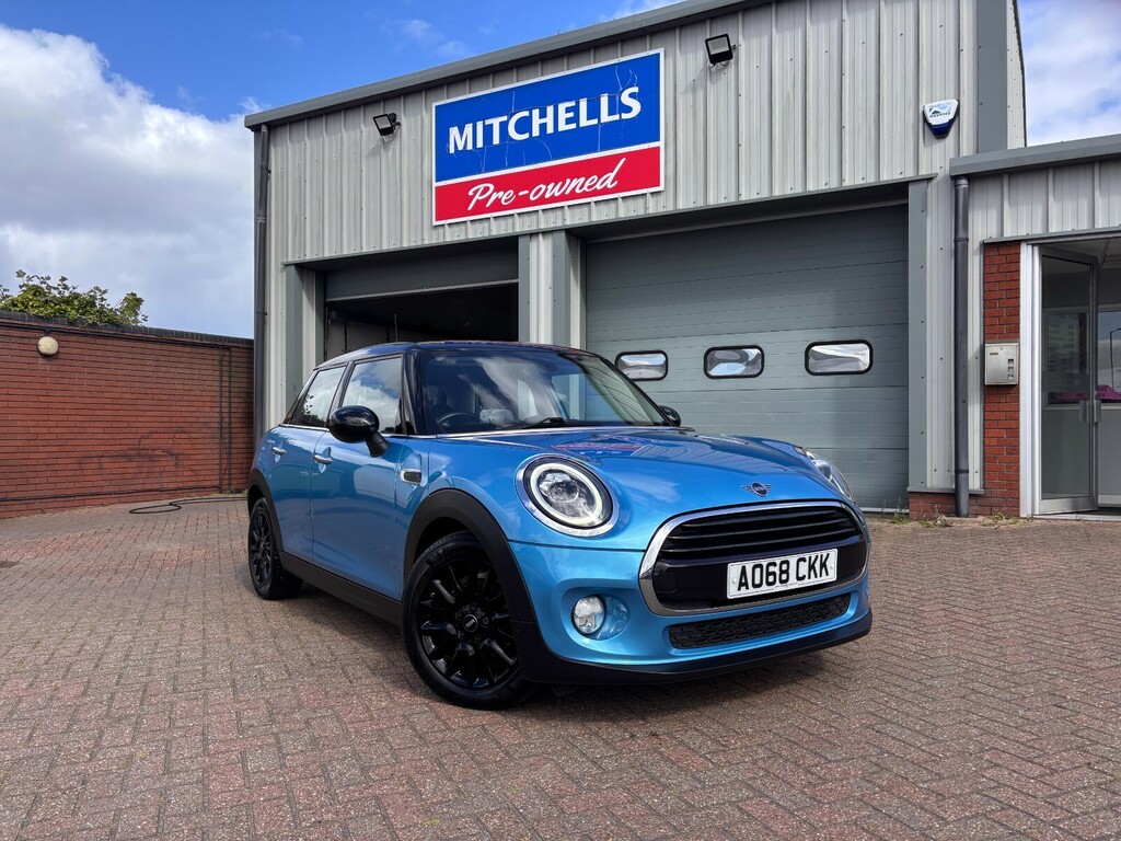 Mini Hatch 1.5 Cooper II Blue