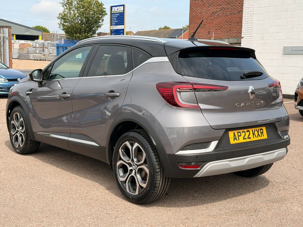 Renault Captur 1.3 Tce 140 Se Edition AP22KXR Black #2