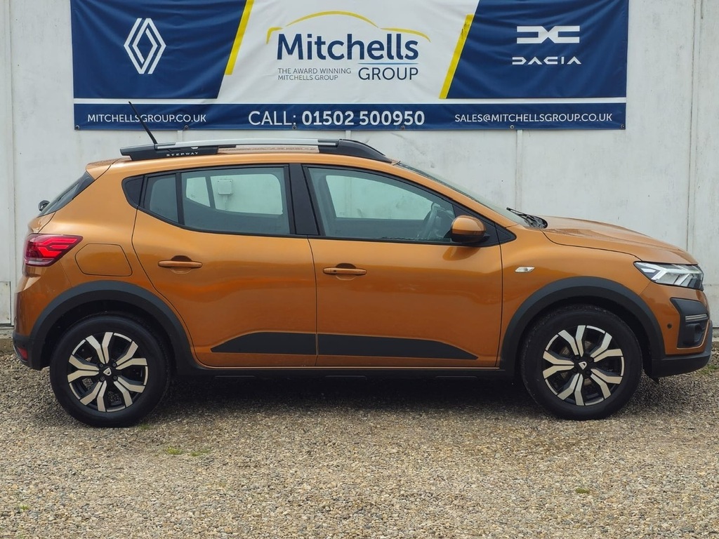 Dacia Sandero Stepway 1.0 Tce Prestige Orange #2