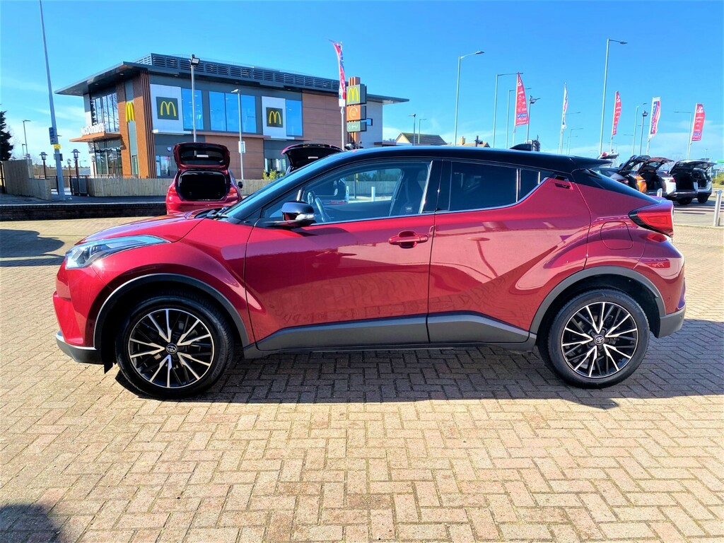 Toyota C-Hr 1.2T Red Edition LV67XDJ Red #4