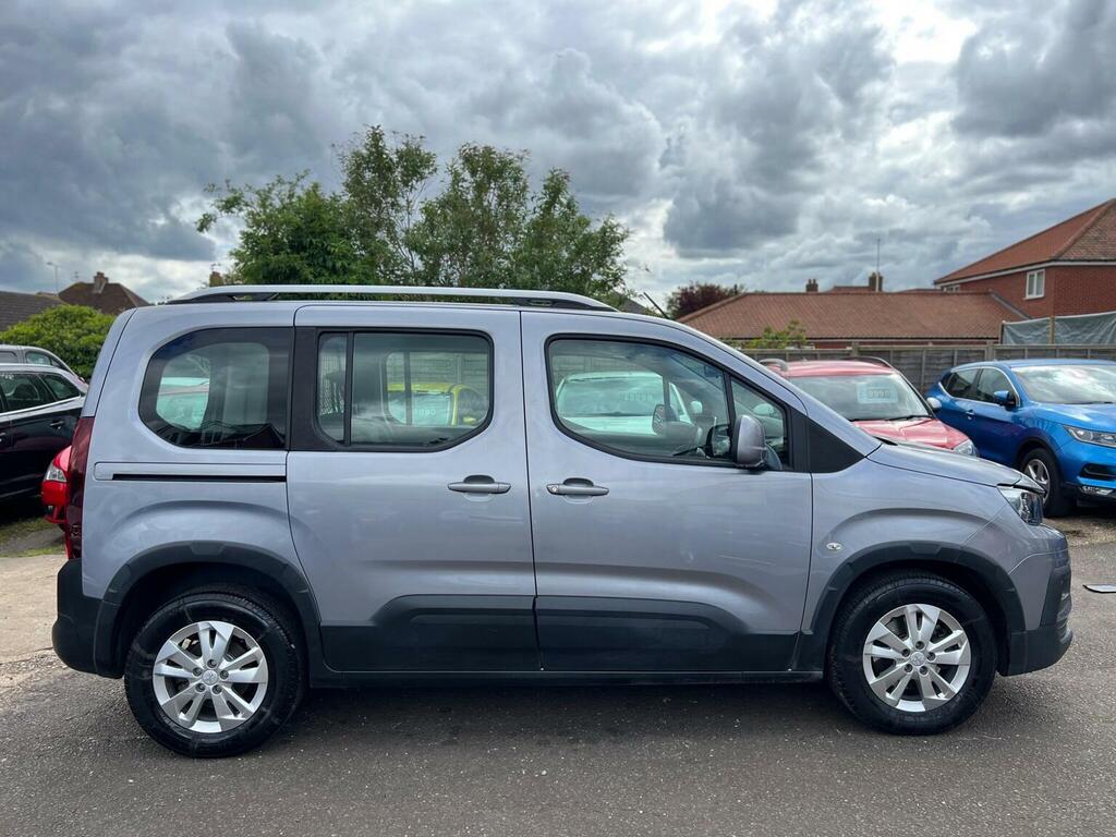Peugeot Rifter 1.5 Bluehdi Allure Standard Mpv Euro 6 S S CF19OJJ Grey #3