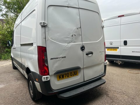 Mercedes-Benz Sprinter 314 Cdi Progressive KW70OJU White #2